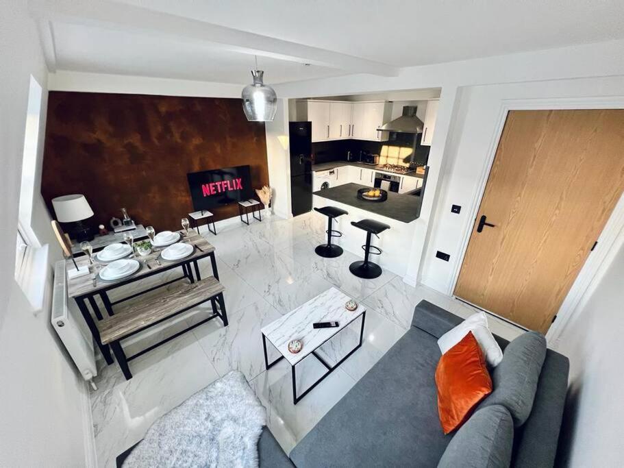 2 Bed Harbourside Penthouse With Hot Tub & Stunning Roof Terrace Appartement Weymouth Buitenkant foto